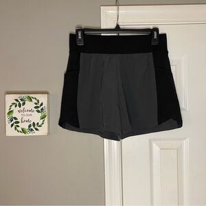 TeK Gear Dry TeK Womens Athletic Shorts With Side Pockets Small Gray Black